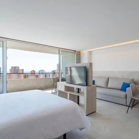 Halley & Affiliated By Melia بينايدورم