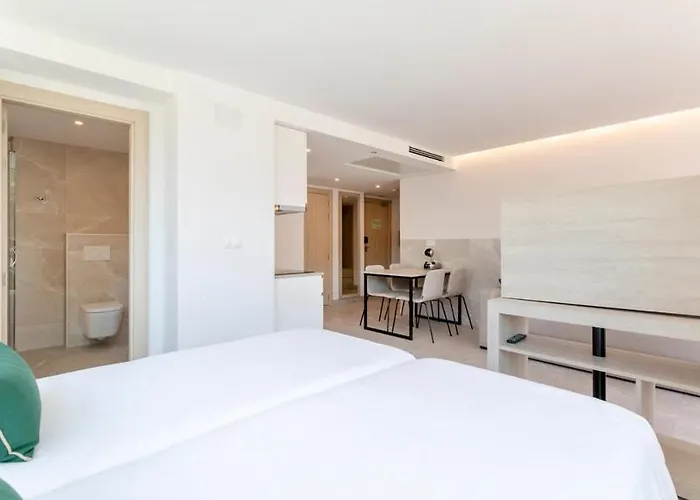 Hotel Halley & Affiliated By Melia