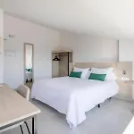 Otel Halley & Affiliated By Melia Benidorm