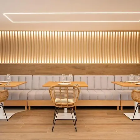 Otel Halley & Affiliated By Melia Benidorm